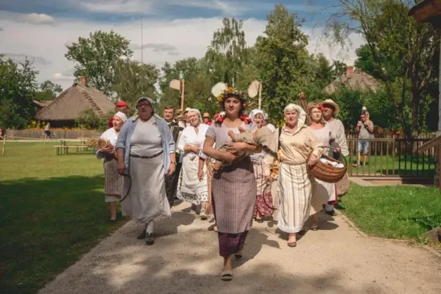 15 sierpnia święto w jakich krajach – tradycje i znaczenie na świecie