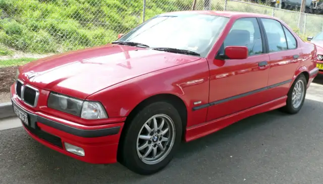 BMW E36: pojemność baku, rezerwa i zasięg wszystko co musisz wiedzieć