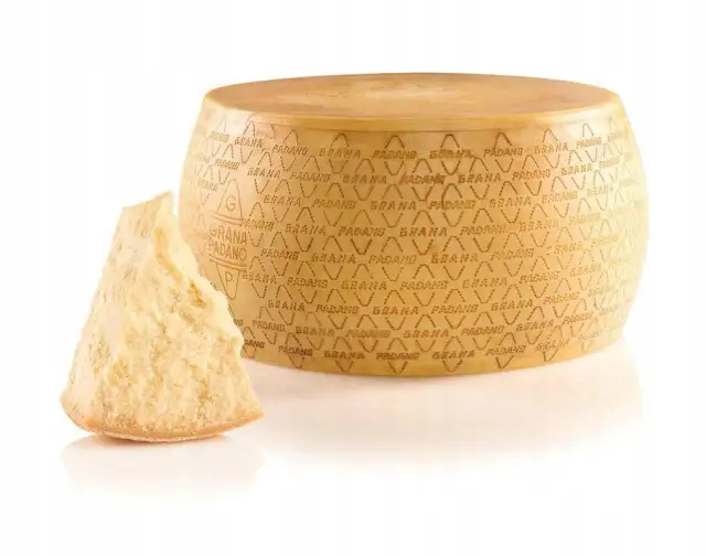 Grana Padano czy to parmezan? Odkryj kluczowe różnice i smaki