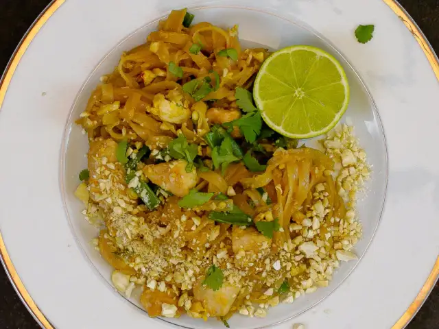 Jak zrobić idealne Pad Thai w domu prosty przepis