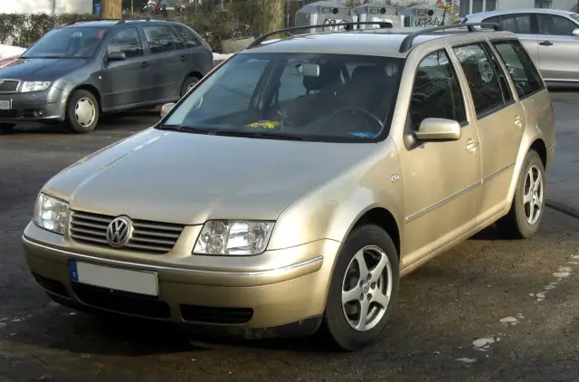 Pojemność baku VW Bora: 55 czy 62 litry? Sprawdź!