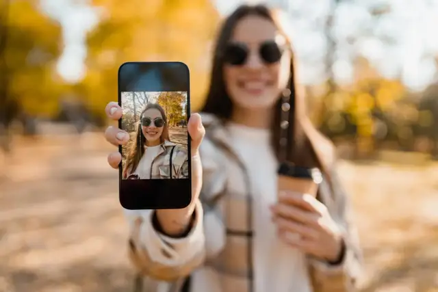 Jak zrobić ładne zdjęcie na Instagrama? Opanuj smartfon i zachwyć!