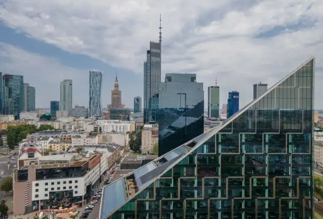 Jaki jest najwyższy budynek w Polsce? Zobacz TOP 10 wieżowców!