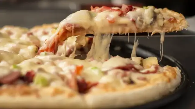 Jak idealnie piec pizzę Feliciana - proste instrukcje i porady
