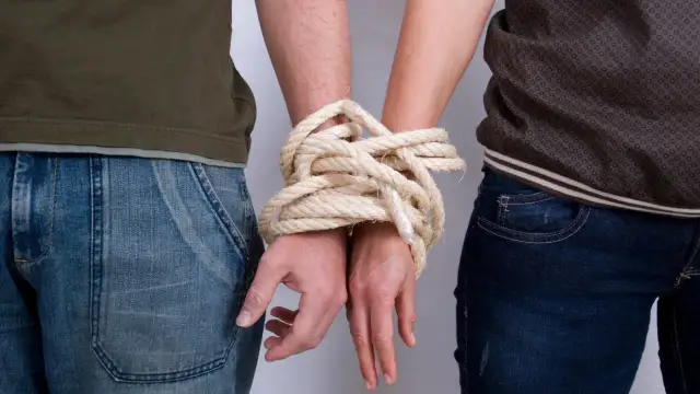 Jak skutecznie leczyć osobowość zależną i poprawić swoje życie