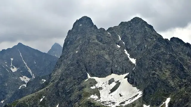 Największa góra w Polsce: Rysy, ich tajemnice i piękno Tatr