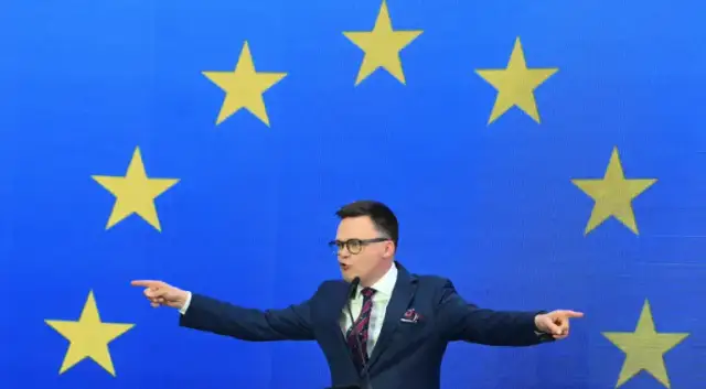 Jakie szanse ma Hołownia? Analiza jego pozycji w sondażach