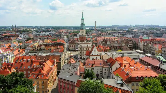 Gdzie leży Poznań? Odkryj fascynującą lokalizację tego miasta