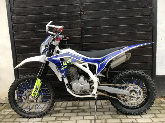 Ile kosztuje enduro? Ceny motocykli, które zaskoczą każdego