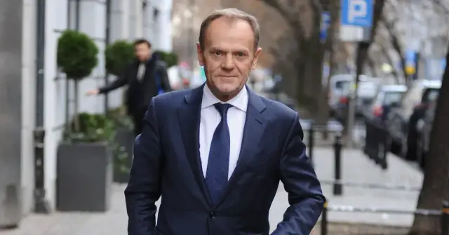 Czy Tusk zna niemiecki? Oto zaskakujące fakty o jego językowych umiejętnościach