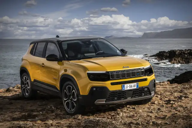 Ile kosztuje Jeep Avenger? Sprawdź ceny, wersje i najlepsze oferty!