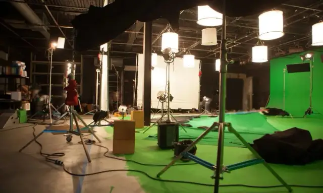 Wszystko, co znajdziesz w studiu filmowym - tajniki produkcji