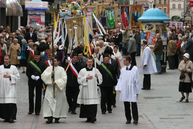 Ile trwa msza w Boże Ciało? Zaskakujące fakty o liturgii