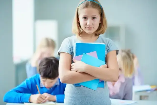 Jak napisać uzasadnienie wniosku o wydłużenie etapu edukacyjnego, by uniknąć problemów?