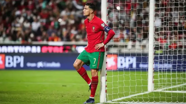 Ile zarabia Ronaldo? Zaskakujące dochody piłkarskiej gwiazdy