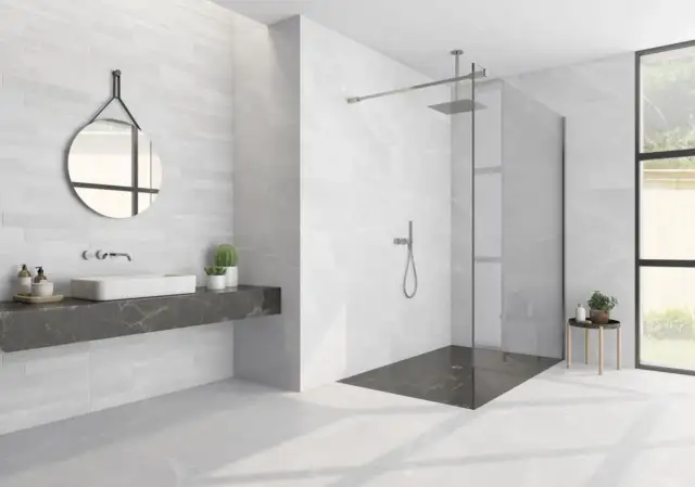 Jaka fuga do białych płytek marmurowych, aby uniknąć błędów w wyborze?