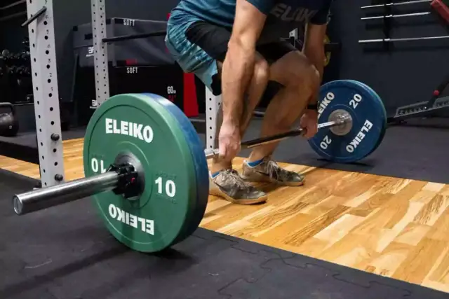 Jak połączyć crossfit z siłownią, aby uniknąć kontuzji i przetrenowania