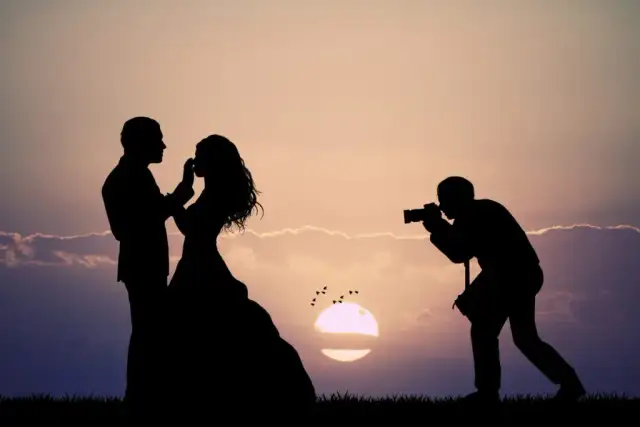 Jak napisać do fotografa ślubnego? Skuteczny pierwszy kontakt i oferta