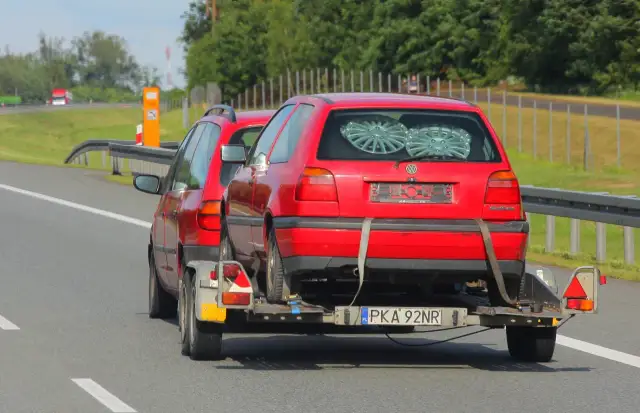Czy automatem można holować inne auto? Oto, co musisz wiedzieć