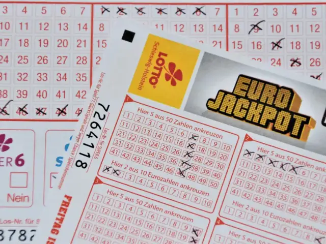 Los na loterię Eurojackpot i kupony Lotto. Jak legalnie rozliczyć podatek od wygranej w lotto z fiskusem?