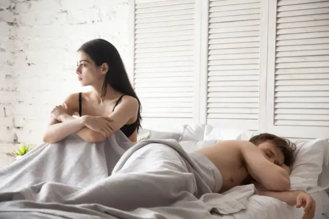 Orgazm podczas snu czy to grzech? Prawda o nocnych przyjemnościach