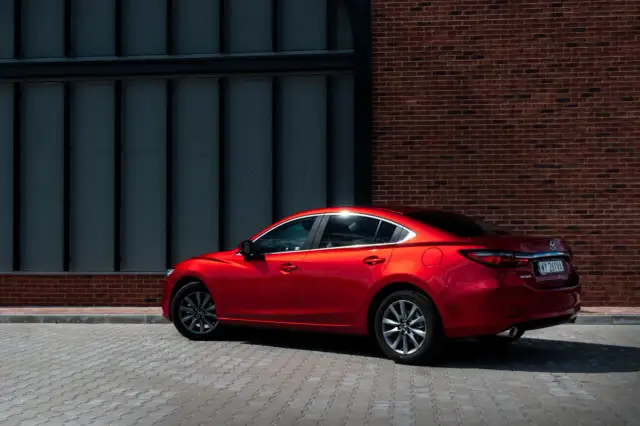Mazda 6 jaki silnik wybrać, aby uniknąć wysokich kosztów eksploatacji?