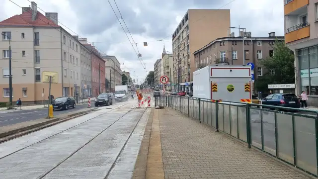 Rozkład jazdy 177 Poznań: Junikowo-Bałtyk na żywo i bilety