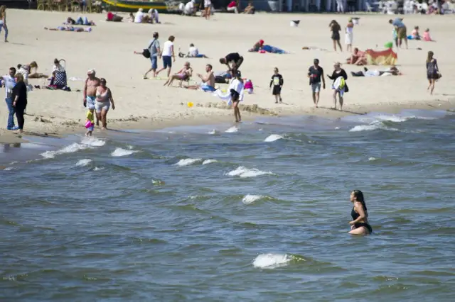 Temperatura wody w Bałtyku latem: Ile stopni ma morze?