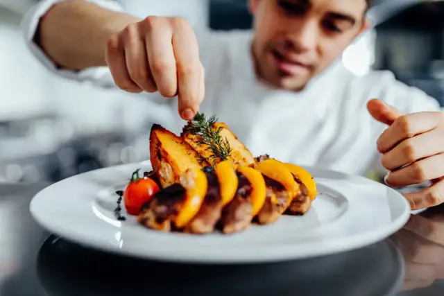 Gdzie zjeść w Gorzowie? Odkryj najlepsze restauracje i dania