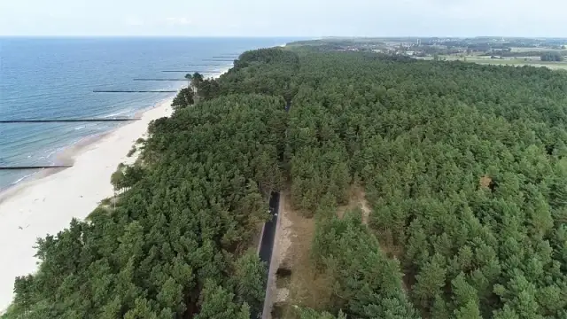 Ile jest km z Sarbinowa do Mielna? Sprawdź wygodne trasy i opcje podróży