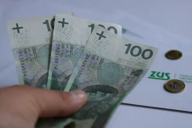 Renta na kręgosłup 2026: Kwoty, warunki i jak ją dostać?