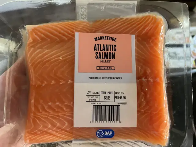 Łosoś do sushi: Jak wybrać bezpieczną rybę na surowo?