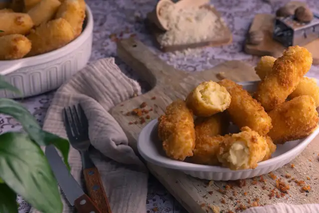 Goldbraune, knusprige Kroketten, die Lust machen, sie selber zu machen. Ein Genuss für jeden Anlass!
