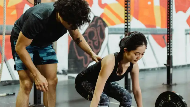 Frases motivadoras gimnasio que transformarán tu entrenamiento y mentalidad