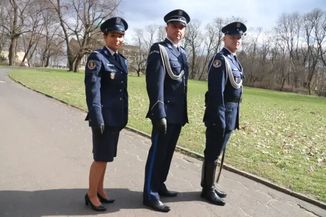 Nowe umundurowanie policji: Co się zmieni i jak wpłynie na służbę?