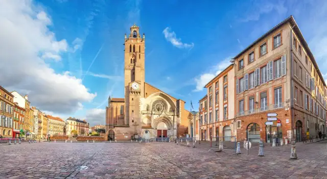 Toulouse : Les Incontournables et Joyaux de la Ville Rose