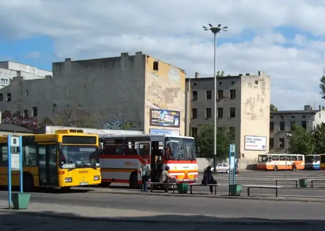 Autobus Łódź-Kielce 4:30: Dworzec Fabryczna jak nie przegapić?