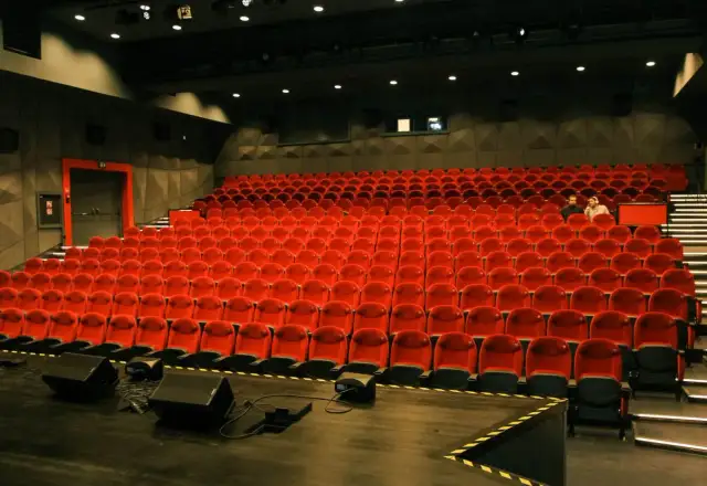 Kino teatr Chojnice - najnowsze wydarzenia i seanse filmowe