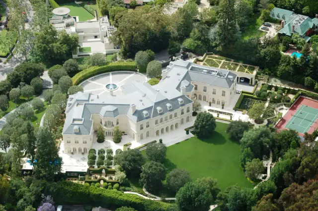 Gdzie mieszkają gwiazdy Hollywood? Tajemnice luksusowych dzielnic