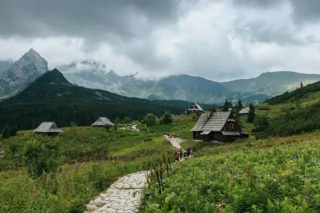Odkryj Zakopane: atrakcje i perełki na każdą porę roku