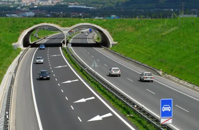 Kiedy otworzą autostradę Brno-Wiedeń? Aktualne postępy i korzyści dla podróżnych