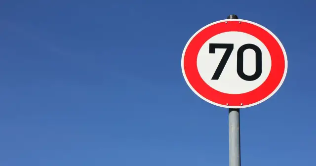 Autostrada: Ile można jechać? Poznaj limity i uniknij mandatu!
