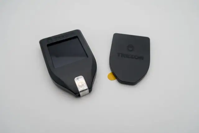 Co to jest Trezor? Bezpieczny portfel sprzętowy na kryptowaluty