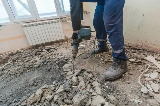 Jak skuć beton skutecznie i bezpiecznie - unikaj najczęstszych błędów