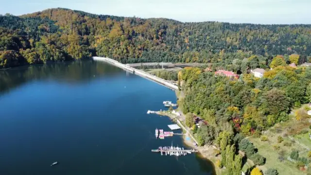 Najlepsze hotele nad Jeziorem Rożnowskim: komfort i relaks