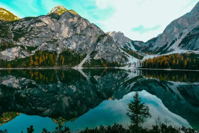 Vacanze in Montagna: Guida Completa per Ogni Stagione in Italia