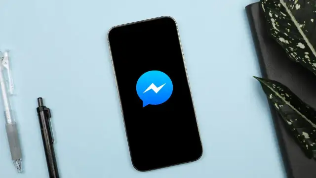 Dlaczego nie mogę odsłuchać wiadomości głosowej na Messengerze i jak to naprawić