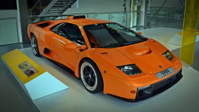 Ile kosztuje Lamborghini Diablo? Zaskakujące ceny na rynku kolekcjonerskim
