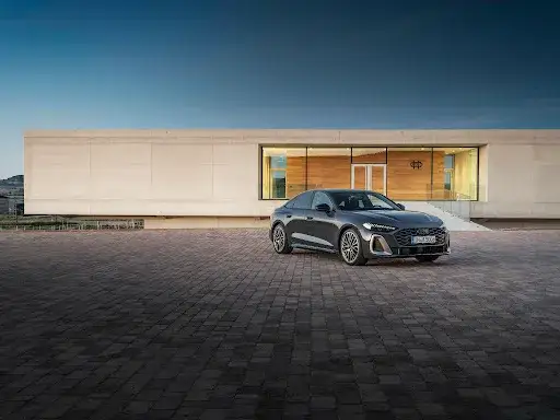 Biznesowe limuzyny Audi – ponadczasowa elegancja dla przedsiębiorców