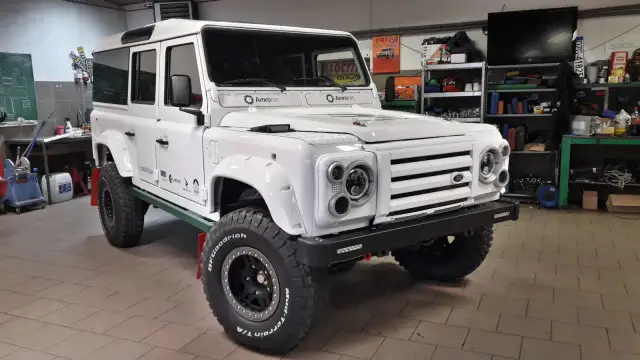 Auta z napędem 4x4: zalety, wady i popularne modele w Polsce
